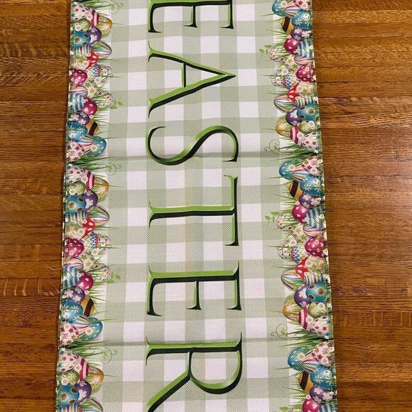 Easter Table Runner Vintage Farm Truck NWT - Picture 11 of 16